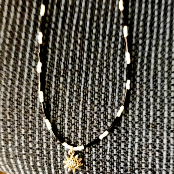 Necklace - Picture 1 of 3